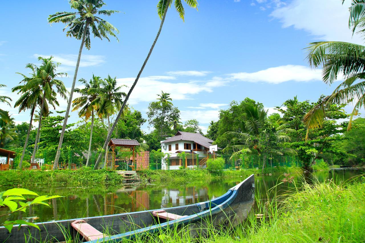 Casa Marari Hotel Mararikulam Bagian luar foto